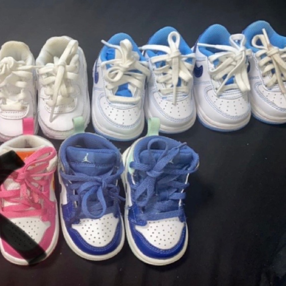 Shoes - Picture 2 of 2